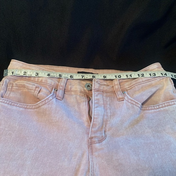 Signature Studio Pink Jeans - Picture 7 of 7